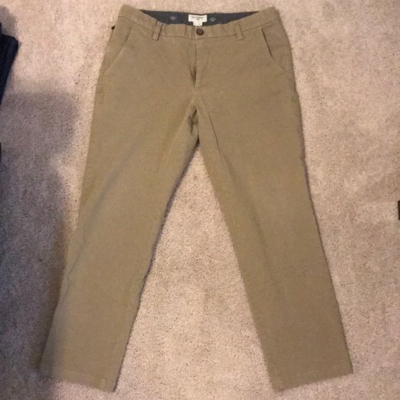 dockers workday khaki slim tapered fit